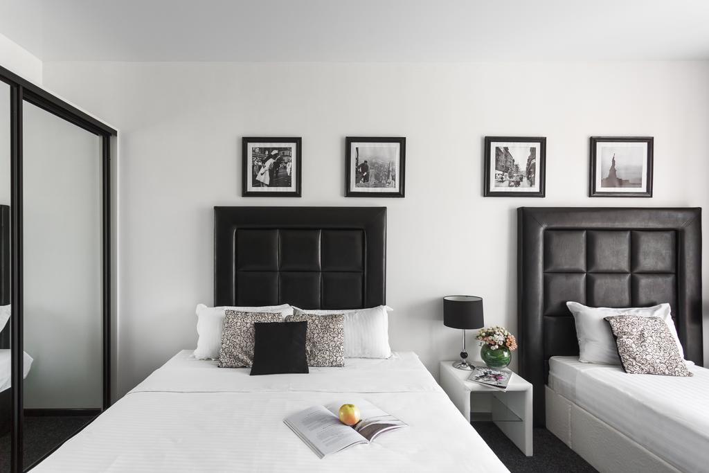 Hotel White House Brg Коблево Екстериор снимка