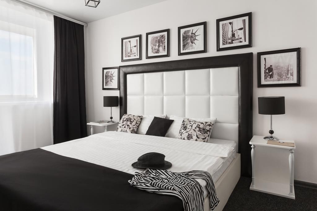 Hotel White House Brg Коблево Екстериор снимка
